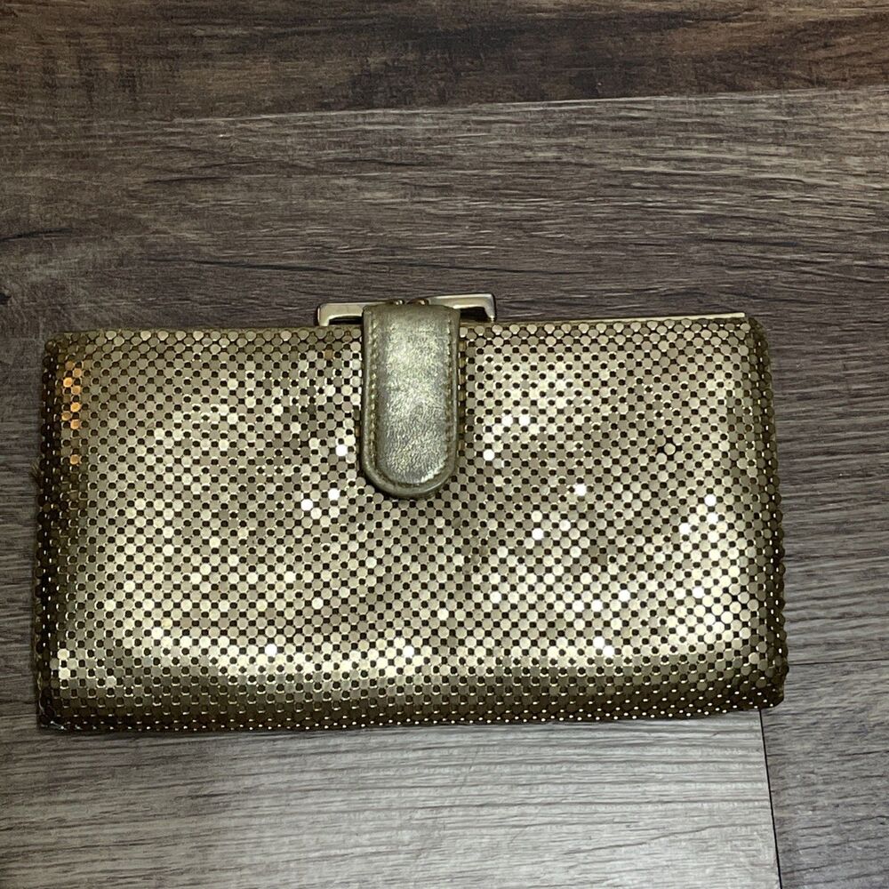 Vintage Whiting & Davis Co. Gold Metal Mesh Evening Clutch Wallet USA